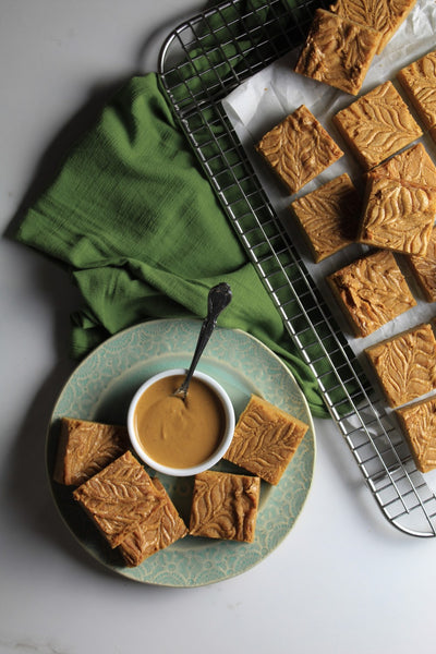 Caramelized White Chocolate and Cashew Butter Blondies
